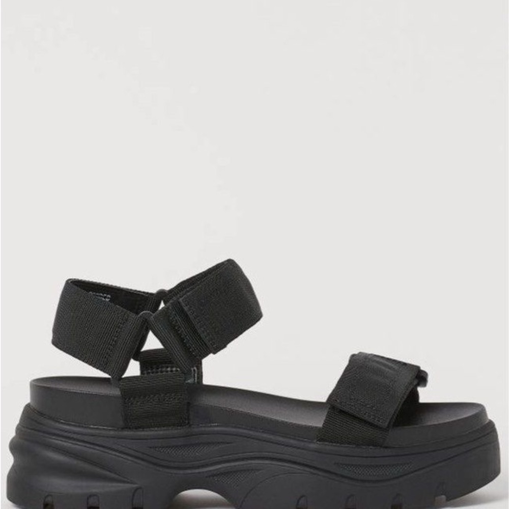 H&M Black Chunky Platform Sandals